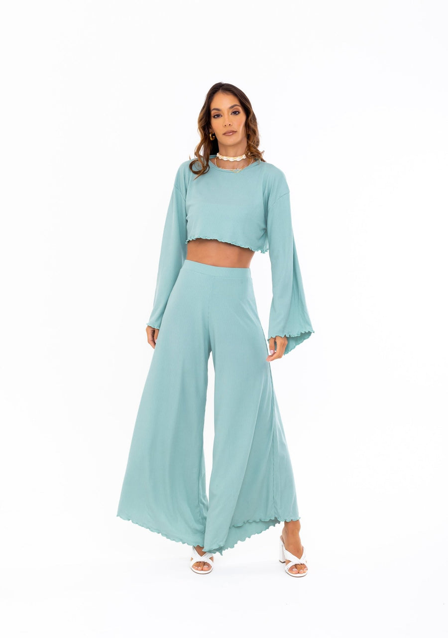 Breezy Clear Skies Crop top - SOAH